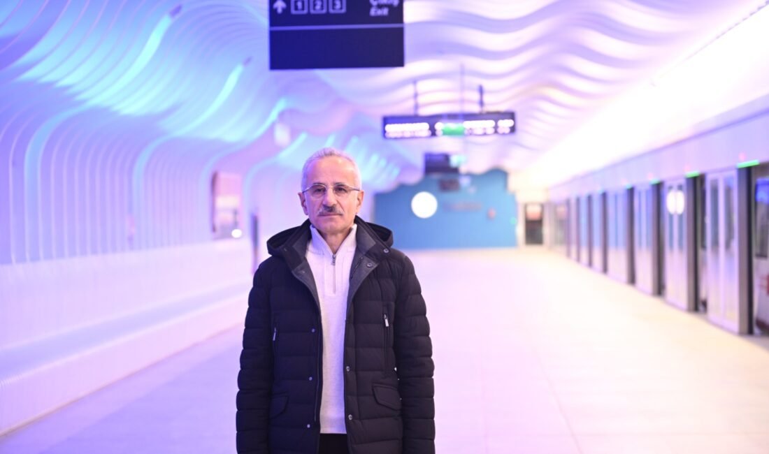 ANKARA, (DHA)- ULAŞTIRMA ve Altyapı Bakanı Abdulkadir Uraloğlu, Gayrettepe-İstanbul Havalimanı-Arnavutköy