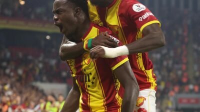 İZMİR, (DHA)- SÜPER Lig'de Göztepe 6 maçtır galip gelememesine rağmen