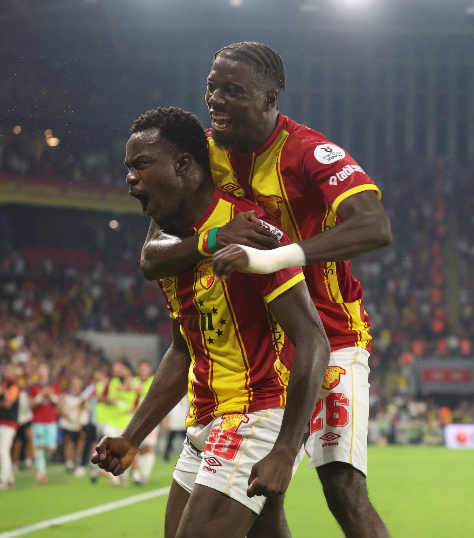 İZMİR, (DHA)- SÜPER Lig'de Göztepe 6 maçtır galip gelememesine rağmen