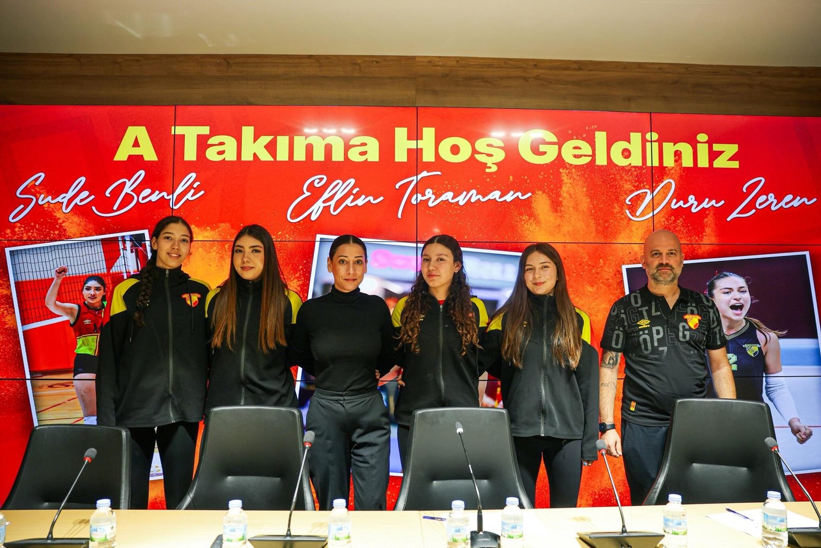 İZMİR, (DHA)- SULTANLAR Ligi takımlarından Göztepe, altyapıdan 3 genç voleybolcusu