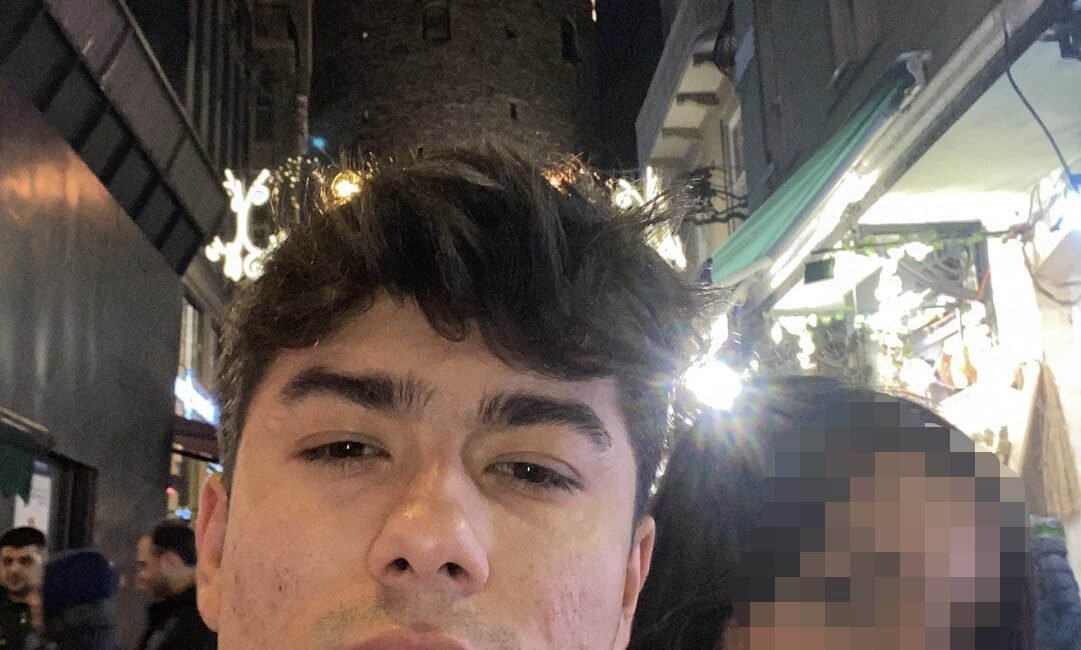 Hakan Çakır cinayetine ilişkin davada 4 sanığa hapis cezası Mikail KARAMAN/ANKARA, (DHA)- ANKARA'nın Keçiören ilçesinde Hakan Çakır'ın (23) öldürülmesine