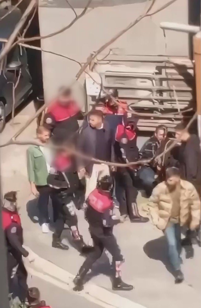 Doğan Can CESUR / İSTANBUL,(DHA)- BEŞİKTAŞ'ta İsrail Konsolosluğu'nun da bulunduğu