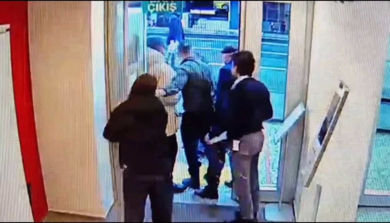 Doğan Can CESUR / İSTANBUL (DHA) - BEŞİKTAŞ’ta güvenlik görevlisi