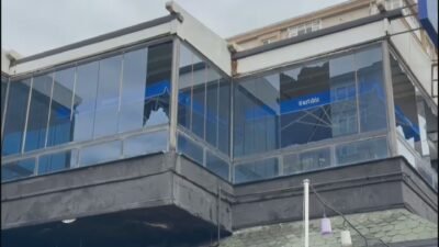 Derya EVREN KORKMAZ/İSTANBUL, (DHA)- BÜYÜKÇEKMECE'de gittiği restoranda hesap meselesi yüzünden