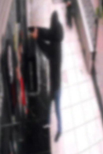 Derya EVREN KORKMAZ/İSTANBUL, (DHA)- Esenyurt’ta sahibiyle tartıştığı için işyerine silahla