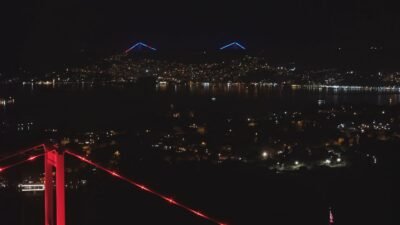 İbrahim YILDIZ/İSTANBUL,(DHA)- FATİH Sultan Mehmet Köprüsü, Galata Kulesi ve Sabiha