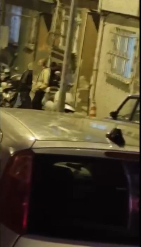 Ali AKSOYER/İSTANBUL,(DHA)- İNTERNETTEKİ eskort siteleri üzerinden kadınları para karşılığı erkeklere