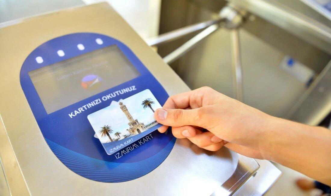 Seza Nur ALPDÜNDAR/İZMİR, (DHA)- İZMİR’de İzmir Banliyö Sistemi (İZBAN), toplu