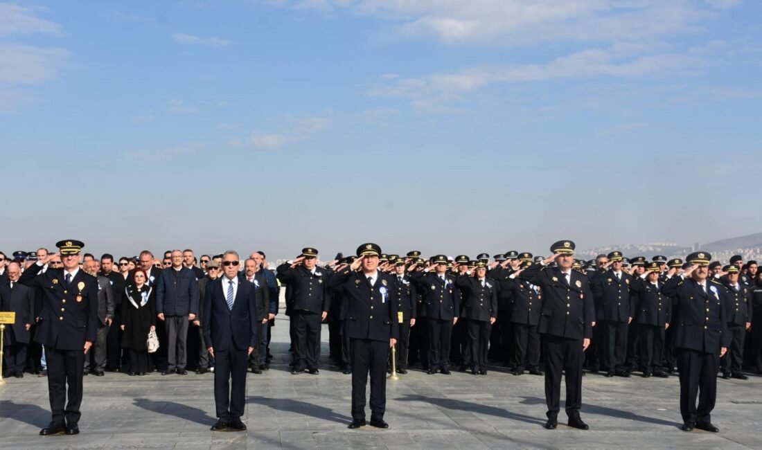 İzmir’de Türk Polis Teşkilatı’nın 181’inci kuruluş yıl dönümü kutlandı Kadir ÖZEN/İZMİR, (DHA)- İZMİR'de, Türk Polis Teşkilatı'nın 181'inci kuruluş yıl