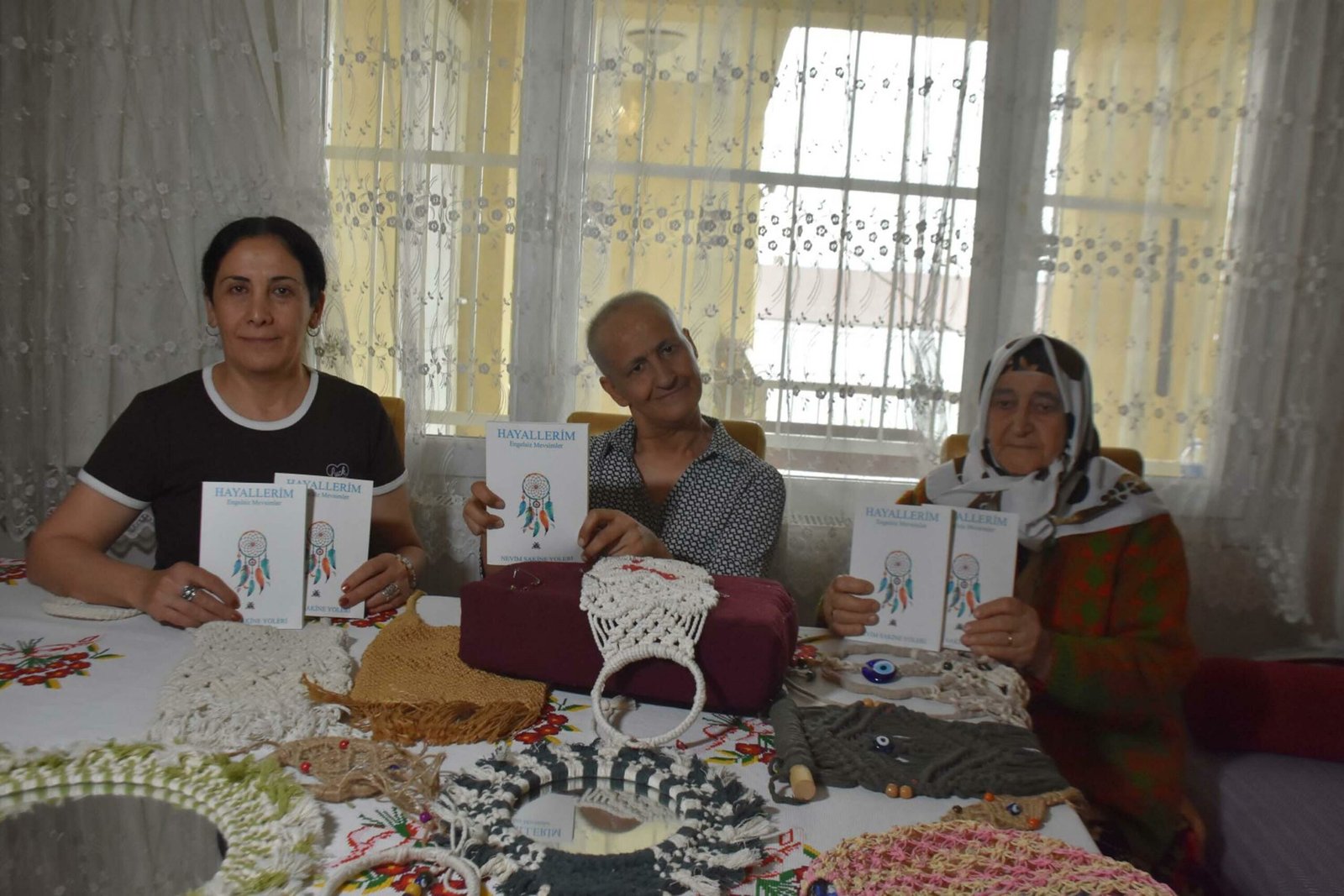 Nevra UÇKAÇ/İZMİR, (DHA)- İZMİR'de yaşayan doğuştan serebral palsi (beyin felci)