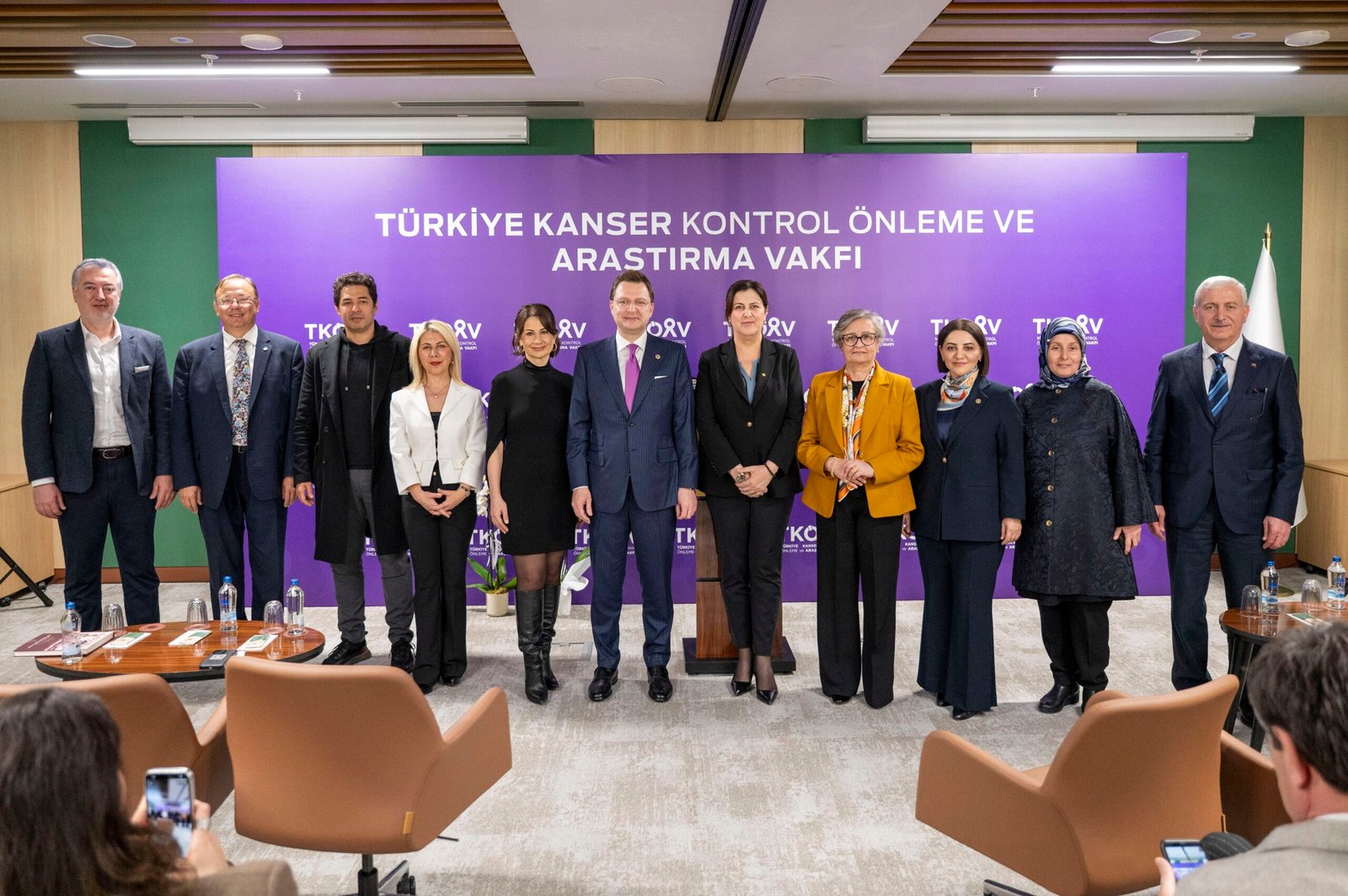 İSTANBUL, (DHA) - KANSERİN önlenmesi, erken teşhis fırsatlarının artırılması, bilimsel