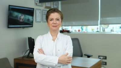 İSTANBUL, (DHA)- MEME Cerrahisi Uzmanı Doç. Dr. Pelin Basım, 1-7