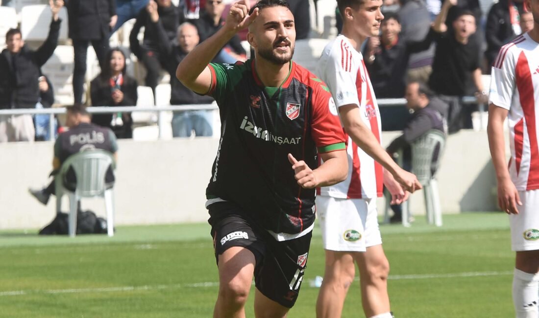 Karşıyaka’da Ömer Faruk’tan müthiş dönüş Ergin KARATAŞ / İZMİR, (DHA)- 3'üncü Lig 4'üncü Grup'ta üst