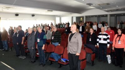 Ergin KARATAŞ / İZMİR, (DHA)- SON yıllarda kulüpteki mali krizler,