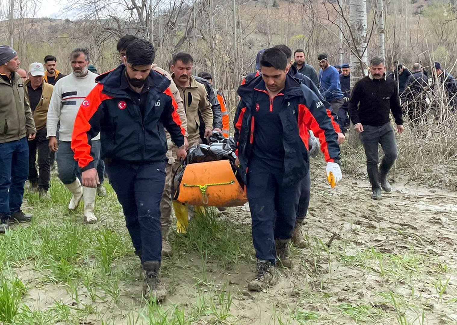 Ömer KOÇ/KAHRAMANMARAŞ, (DHA)- KAHRAMANMARAŞ’ın Pazarcık ilçesinde kayıp olarak aranan Alzheimer