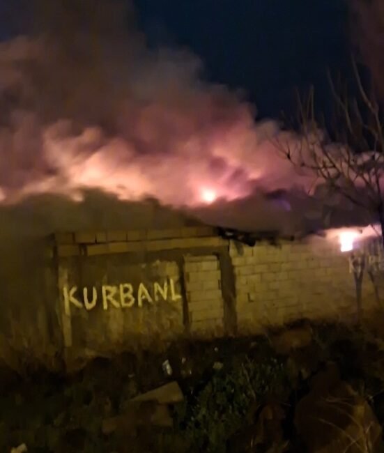 Furkan KAVUKLU/ KAYSERİ, (DHA)- KAYSERİ’nin İncesu ilçesinde müstakil ev ve