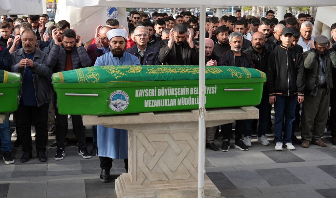 Furkan KAVUKLU/ KAYSERİ, (DHA)- KAYSERİ’de arkadaşıyla evde oturduğu sırada kimliği