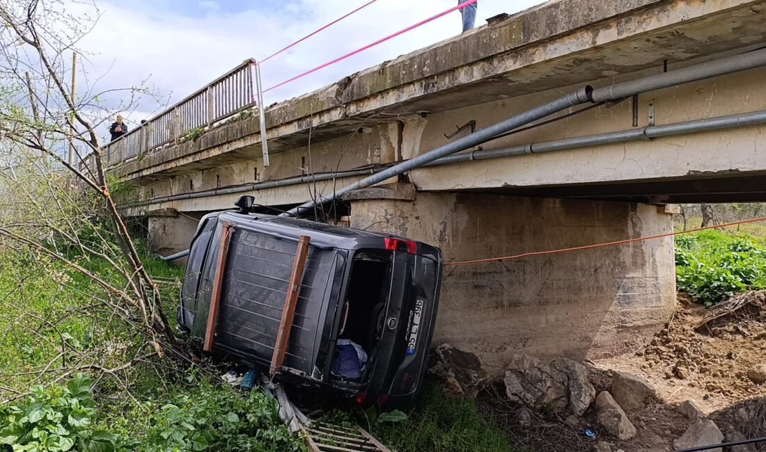 Yavuz YILMAZ/İNEGÖL (Bursa), (DHA)- BURSA'nın İnegöl ilçesinde köprü üzerinde meydana