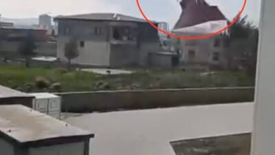 Hüseyin İÇLİ- Seyfettin EKEN/ DİYARBAKIR, (DHA)- DİYARBAKIR’da kuvvetli rüzgar nedeniyle
