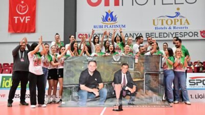 MANİSA, (DHA)- KADINLAR Voleybol 1'inci Ligi Play-Off final etabındaki son