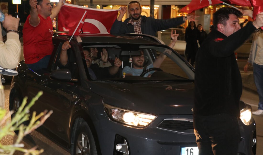 Tunahan KIR/ANTALYA, (DHA) - A Milli Futbol Takımı'nın Kosova'yı deplasmanda