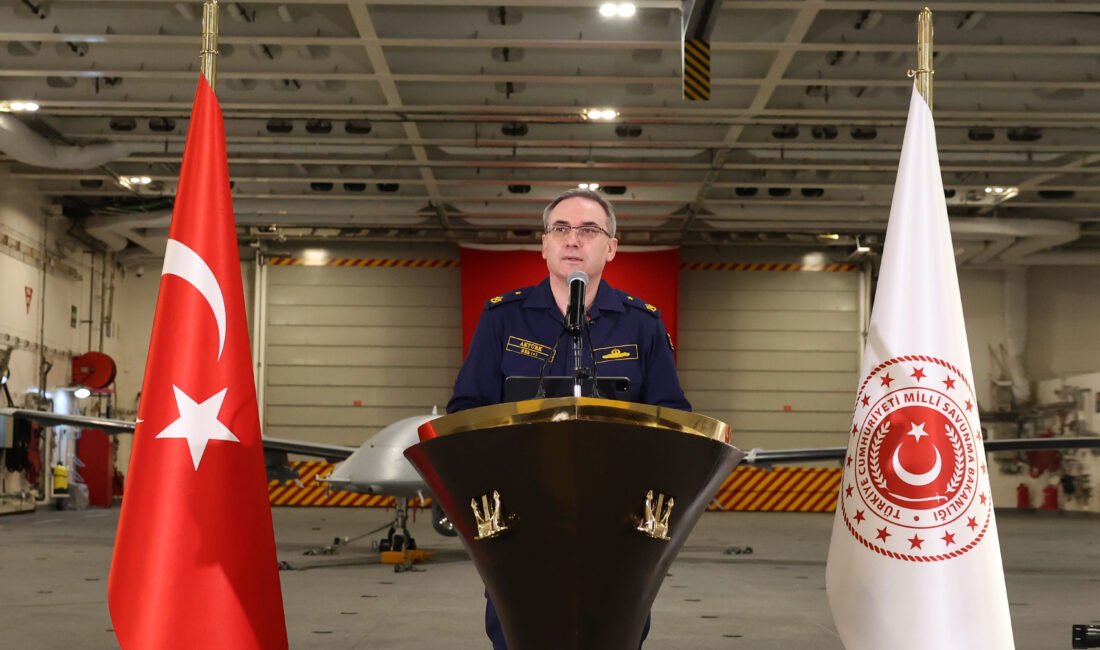 MSB’den düşen C-130 uçağı açıklaması: Dingilerden biri gövdeye hasar vermiş olabilir Ruken KADIOĞLU/ANTALYA, (DHA)- MİLLİ Savunma Bakanlığı (MSB), Azerbaycan-Gürcistan sınırında düşen