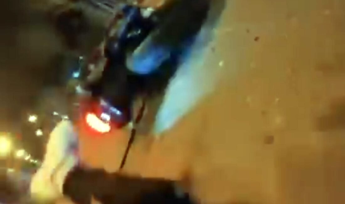 Mehmet YİRUN/ÇORLU (Tekirdağ), (DHA)- TEKİRDAĞ'ın Çorlu ilçesinde otomobil ile çarpışan