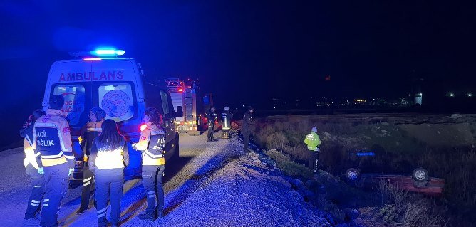 Halil Can ÖZEKER/ÇORUM, (DHA)- ÇORUM’da sürücüsünün kontrolünü kaybettiği otomobil, takla