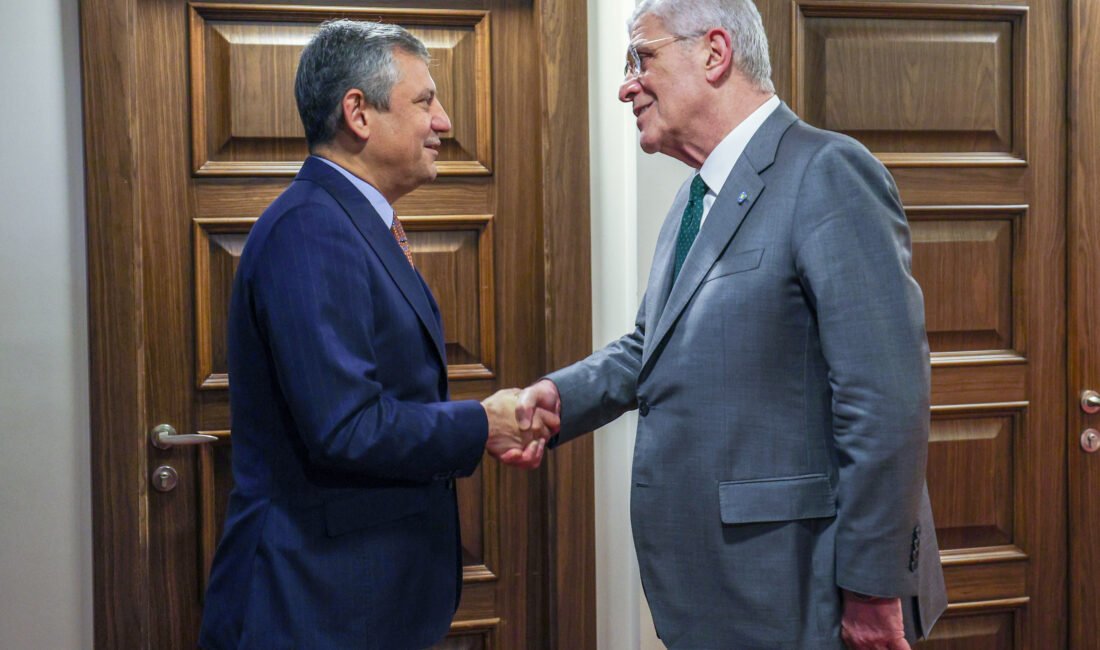 Ayşenur DEMİRTAŞ GÜL-Canberk ÖZTÜRK/ANKARA, (DHA)- CHP Genel Başkanı Özgür Özel,