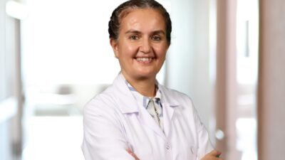 İSTANBUL, (DHA)- PARKİNSON hastalığının, genellikle yüzde 1'inin etkilendiği 60 yaş