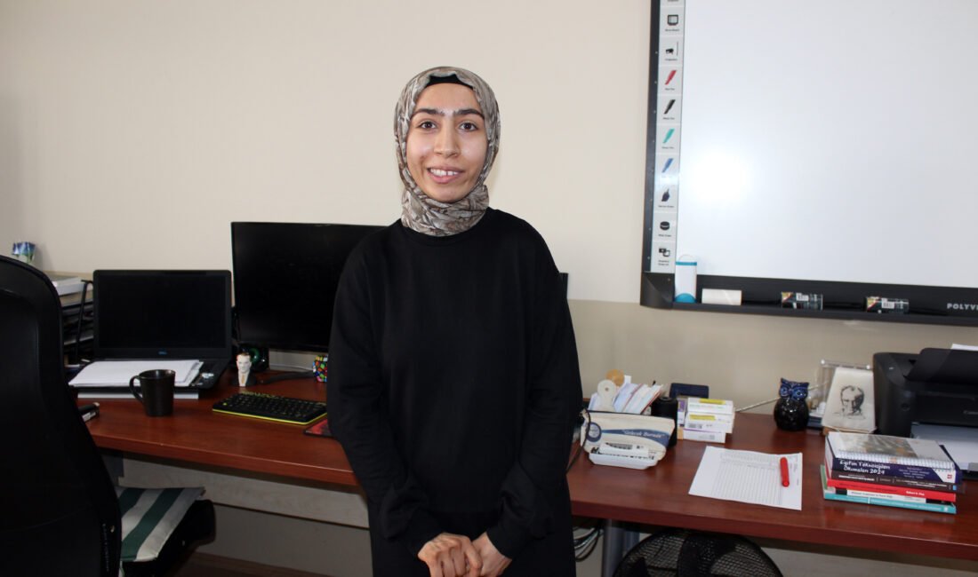Erkan ALTUNTAŞ/AKSARAY, (DHA)- DOĞUŞTAN serebral palsi (beyin felci) hastası Fatma
