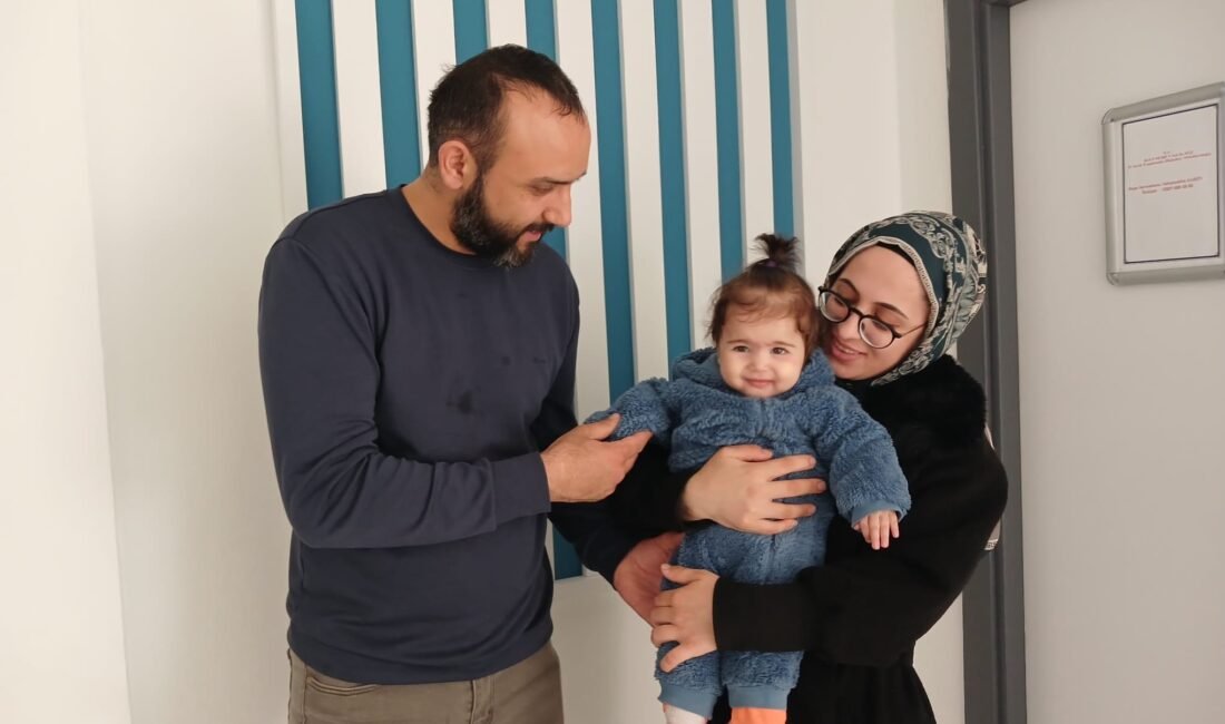Öykü GENÇ/KAYSERİ, (DHA)- KAYSERİ'de Spinal Müsküler Atrofi (SMA) Tip-1 hastası