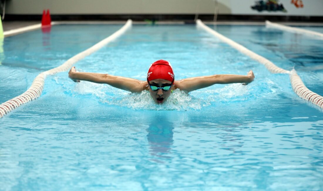 Nuray UZATMAZ/GAZİANTEP, (DHA)- GAZİANTEP’te su korkusunu yenmek için 8 yıl