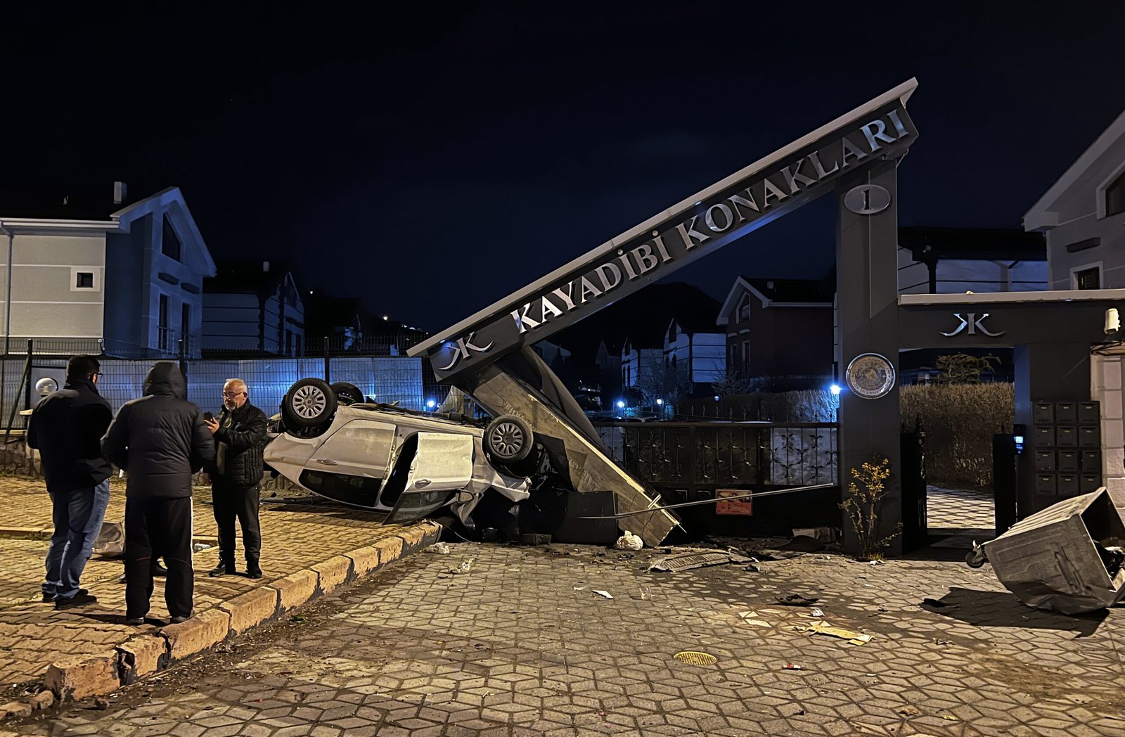 Furkan KAVUKLU/ KAYSERİ, (DHA)- KAYSERİ’de sürücüsünün kontrolünden çıkıp, takla atarak