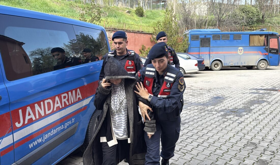 Murat ÖZELCİ/KARABÜK, (DHA)- KARABÜK’te M.A. (40), tartıştığı eşi Mustafa Acar’ı