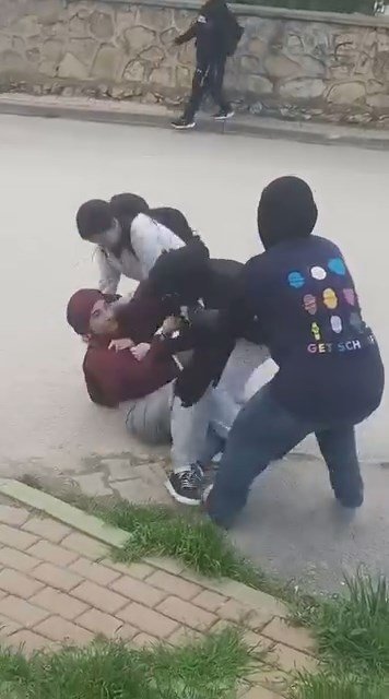 Yavuz YILMAZ/İNEGÖL (Bursa), (DHA)- BURSA’nın İnegöl ilçesinde G.B. isimli kız