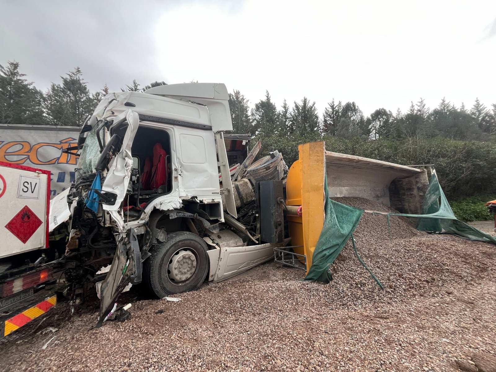 ANKARA YÖNÜ 4 SAAT SONRA ULAŞIMA AÇILDI TEM Otoyolu’nun Kocaeli