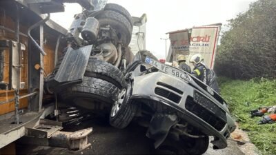 Ardacan UZUN/ İZMİT(Kocaeli), (DHA)- KOCELİ’de, TEM Otoyolu’nda 2 TIR, tanker