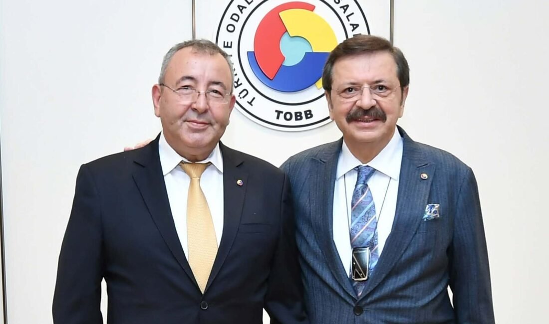 TOBB Başkanı Hisarcıklıoğlu: Türkiye’de turizmin ufkunu açan yerlerden biri Kuşadası oldu Tülay AKSAY/ KUŞADASI(Aydın), (DHA)- TÜRKİYE Odalar ve Borsalar Birliği (TOBB)