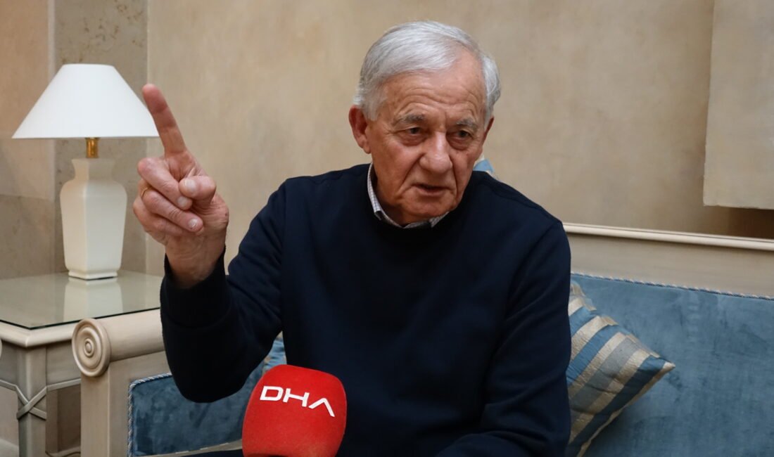 Nurgül GÜNAYDIN-Selçuk BAŞAR/TRABZON, (DHA)- TRABZONSPOR’un efsanelerinden ilk gol kralı Necmi