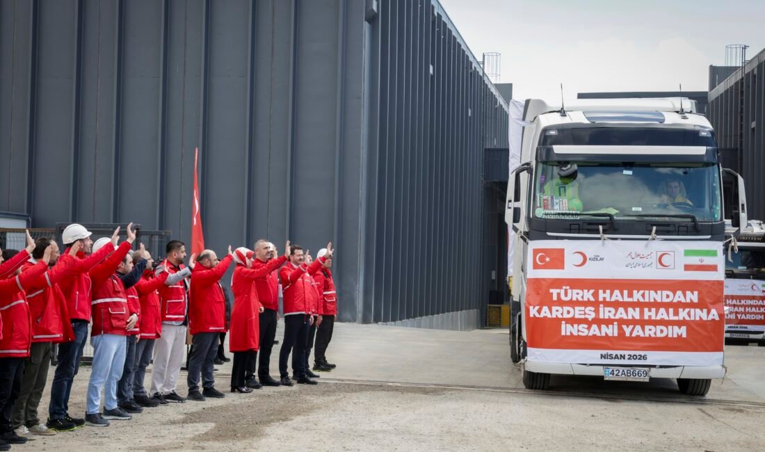 Türk Kızılay’dan, İran’a 4 TIR insani yardım Nisa MİĞAL-Ali Oğulcan ARSLAN/ANKARA, (DHA)- TÜRK Kızılay, İran’a yönelik saldırılardan