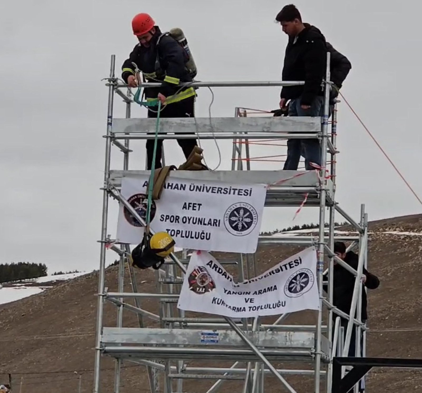 Doğuş Poyraz DURAK/GÖLE (Ardahan), (DHA)- ARDAHAN Üniversitesi Nihat Delibalta Göle