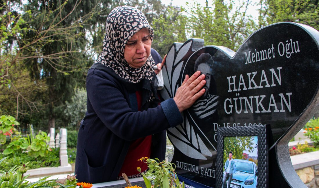 Yusuf YILDIZ-Yaşar SERİNTÜRK/ADANA, (DHA)- NİĞDE’de sevgilisi Pelin Üçtepe (24) tarafından