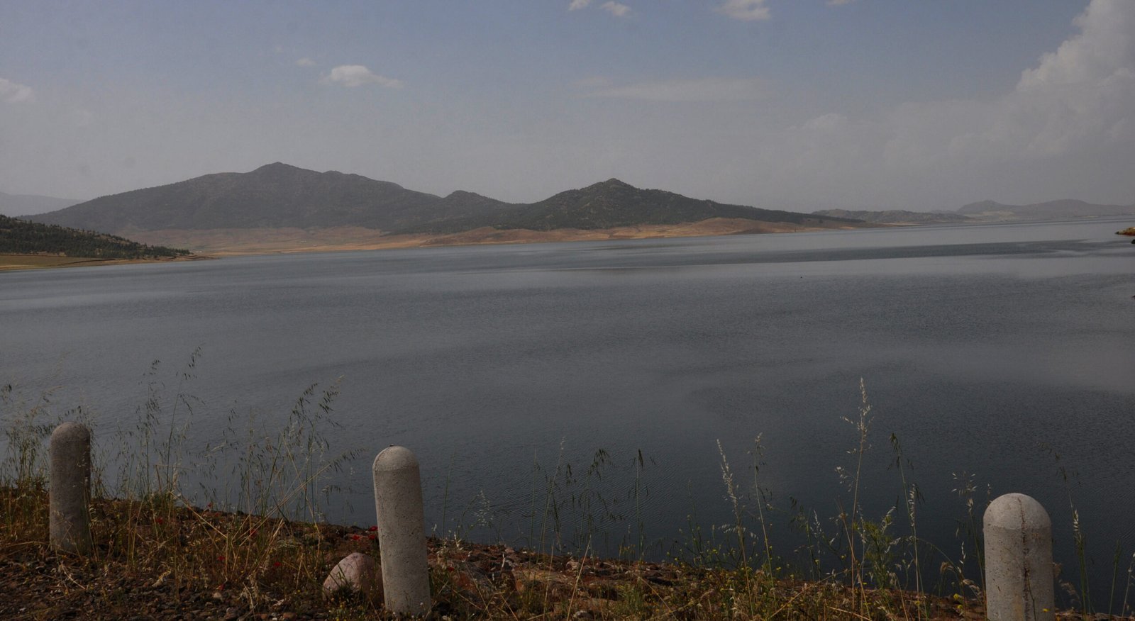 Kadir ÇELİK/GAZİANTEP, (DHA)- GAZİANTEP'in İslahiye ilçesinde Amik Ovası'nı sulayan Karasu
