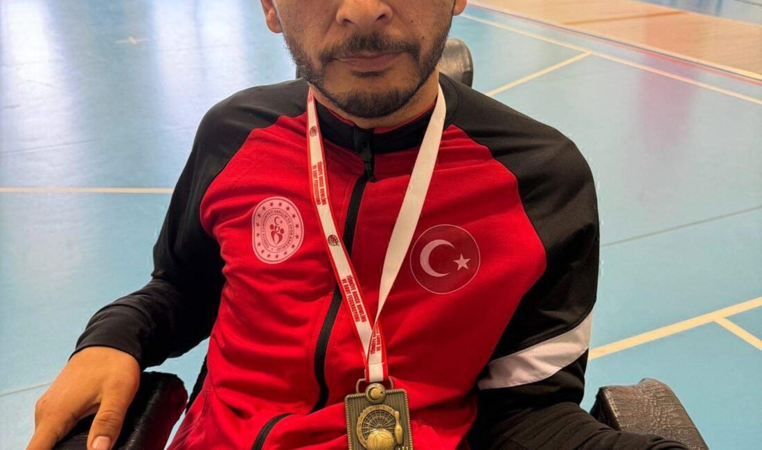 Mehmet YİRUN-Mehmetcan ARSLAN/TEKİRDAĞ, (DHA)- TEKİRDAĞ'ın Çorlu ilçesinde bedensel engeli nedeniyle