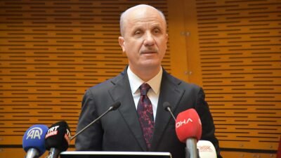 Seza Nur ALPDÜNDAR/İZMİR, (DHA)-YÜKSEKÖĞRETİM Kurulu (YÖK) Başkanı Prof. Dr. Erol