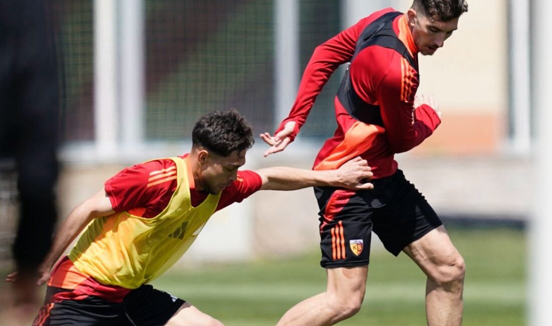 Zecorner Kayserispor, Fenerbahçe maçının hazırlıklarına başladı Samed Aydın SUN / KAYSERİ, (DHA)- SÜPER Lig ekiplerinden Zecorner