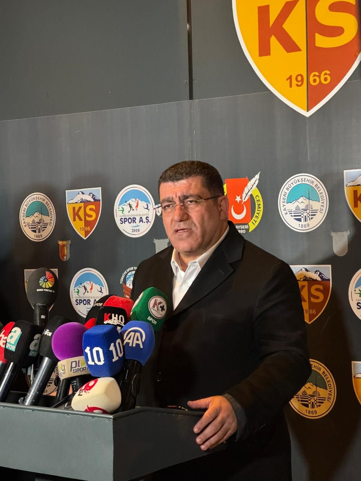 (RHA)- Süper Lig’de oynanacak kritik Eyüpspor karşılaşması öncesi Kayserispor’da birlik