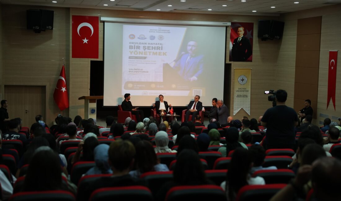 (RHA)- Vali Gökmen Çiçek, Erciyes Üniversitesi Eğitim Fakültesi Sosyal Pusula