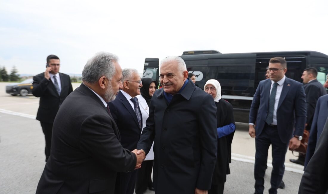 (RHA)- Eski Başbakan ve Türk Devletleri Teşkilatı Aksakallar Konseyi Başkanı